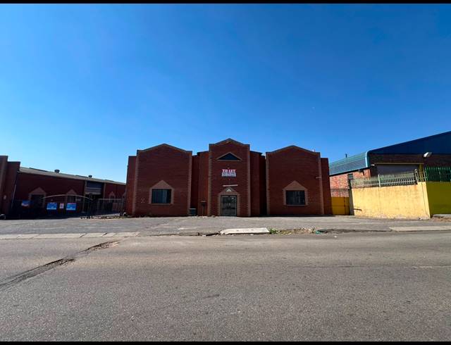 1,199M² WAREHOUSE TO LET IN SUNDERLAND RIDGE